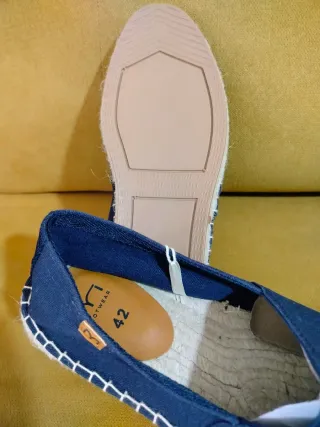 Zapatillas de esparto azul marino42. Celeste 44