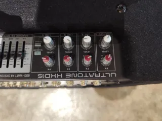 Altavoz Behringer Ultratone KXD15 – 600W