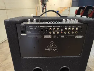 Altavoz Behringer Ultratone KXD15 – 600W