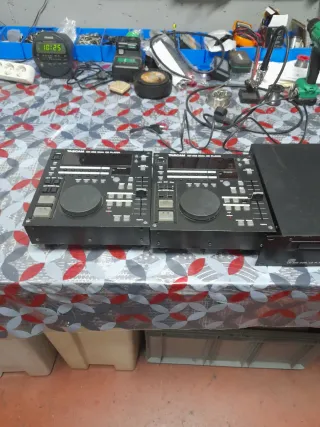 TASCAM CD-302 Reproductor CD Doble
