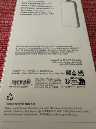 Funda iPhone 16 Pro Apple Silicone Case Stone Gray