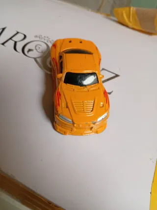Miniatura Nissan Skyline GT-R Naranja