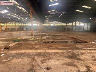Nave industrial en venta en Torres de la Alameda