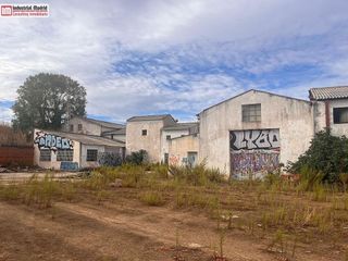 Nave industrial en venta en Torres de la Alameda