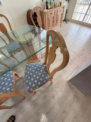 Comedor de vidrio espectacular con 6 sillas