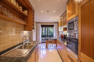 Piso en alquiler en Nueva Andalucía centro en Marbella