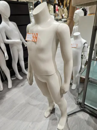 Maniquí infantil 4-5 años