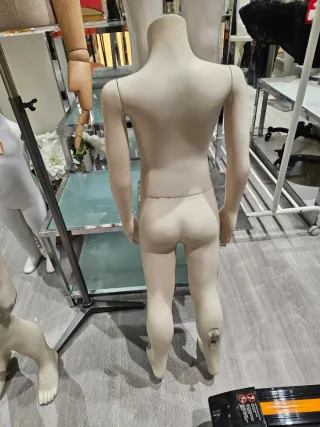 Maniquí infantil 4-5 años