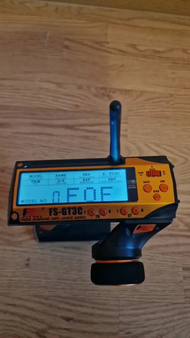 Emisora RC FS-GT3C Coche Teledirigido