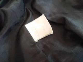 Abrigo Meletti T40/42 cuello pelo desmontable