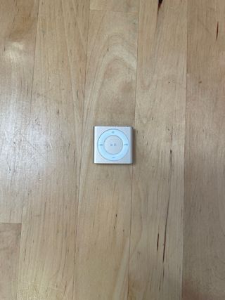 Reproductor Apple iPod Shuffle plateado