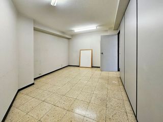 Local comercial en alquiler en Los Castros - Castrillón - Eiris en Coruña (A)