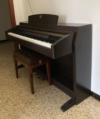 Piano Yamaha Clavinova CLP-230