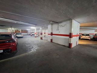 Garaje en alquiler en Ensanche - Diputación en Alicante