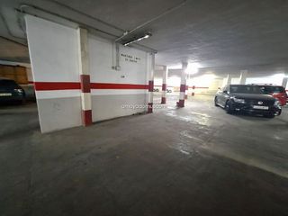 Garaje en alquiler en Ensanche - Diputación en Alicante