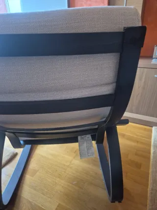 Mecedora de tela y madera