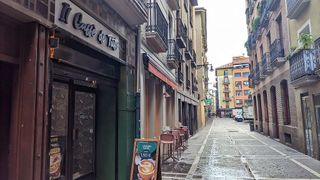 Local comercial en alquiler en Casco Antiguo en Pamplona