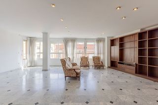 Dúplex en alquiler en Centro - Casco antiguo en Torrent