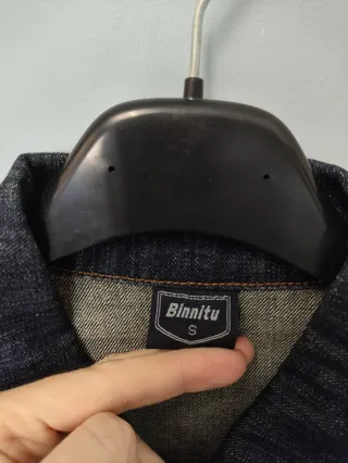 Chaqueta vaquera con flecos