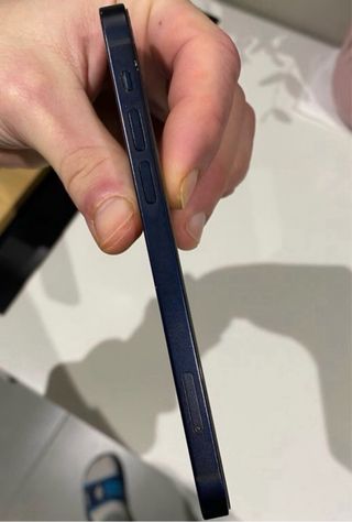 iPhone 12 64GB Blu Scuro