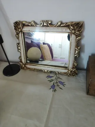 Espejo decorativo pequeño