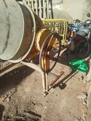 Hormigonera Eléctrica 350L