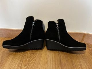 Botas de Mujer Negras con Tacón Cuña