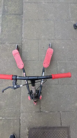 Patinete 3 ruedas buen estado