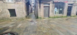 Local comercial en alquiler en Padrón