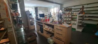 Local comercial en alquiler en Padrón