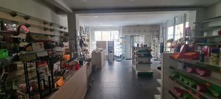 Local comercial en alquiler en Padrón