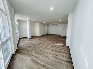 Local comercial en alquiler en El Bajondillo en Torremolinos