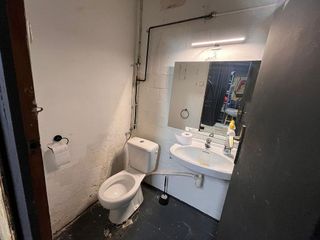 Local comercial en venta en Riera Alta - Llatí en Santa Coloma de Gramanet