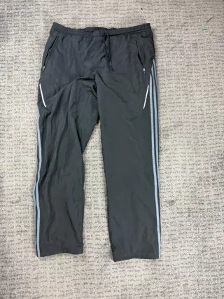 ¡¡OFERTA!! Talla L Pantalón Adidas Impermeable