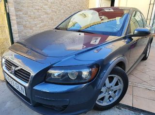Volvo C30 2009