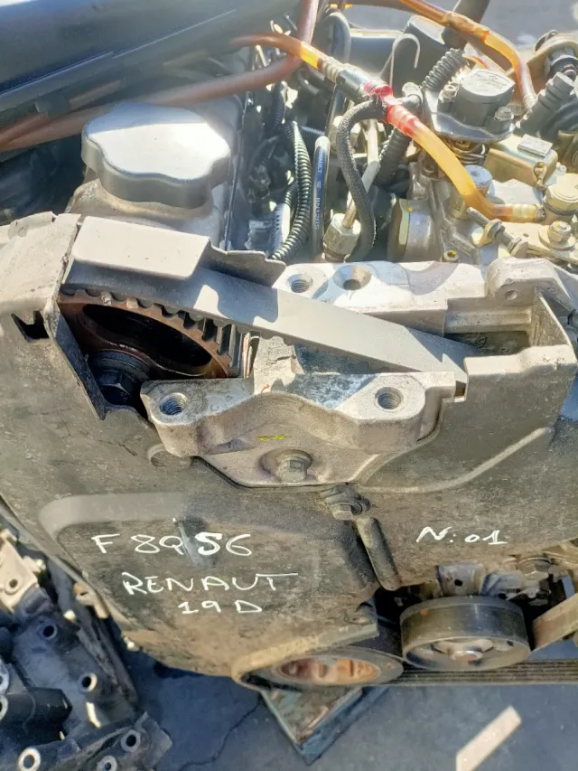 Motor Renault Kangoo 1.9 D (F8Q S6)