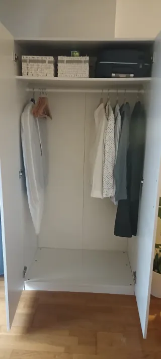 Armario Pax Blanco con leja y barra