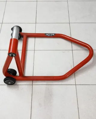 Caballete moto rojo y plateado