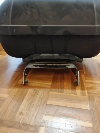 Cofre Baúl Moto Negro y Rojo