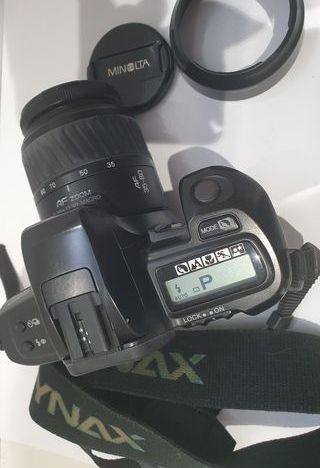 Minolta Dynax 303si + Objetivo 35-80mm