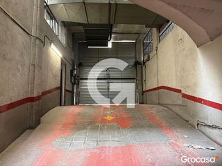 Garaje en venta en Centre en Hospitalet de Llobregat, L´