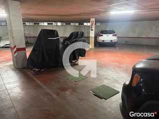 Garaje en venta en Centre en Hospitalet de Llobregat, L´
