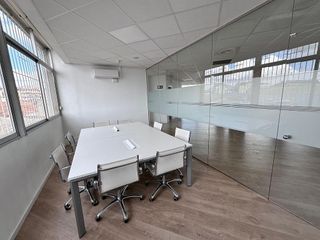 Oficina en alquiler en Gràcia en Sabadell