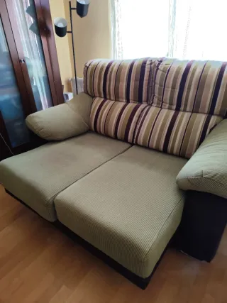 Conjunto de 2 sofás (3pl y 2pl) de tela verde con