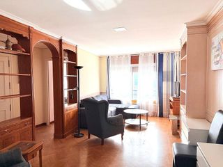 Piso en alquiler en Paseo Sagasta en Zaragoza