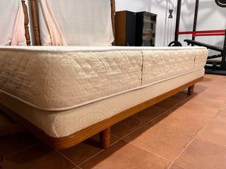 Cama 150 con Base Madera