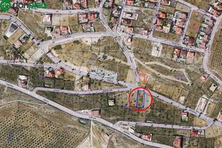 Terreno en venta en Zubia (La)