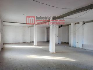 Local comercial en venta en Campo Real