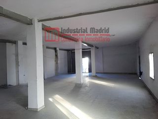 Local comercial en venta en Campo Real