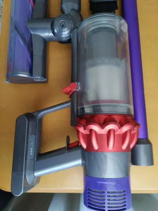 Aspirapolvere senza fili Dyson V10